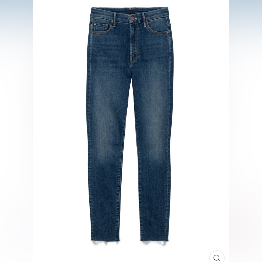 Mother High Waisted Looker Ankle Fray: Big Sky
